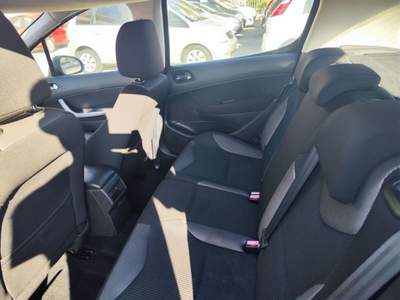 Peugeot 308 308 1.6 HDi 90CV FAP 5p. Premium usata PIGNATARO INTERAMNA