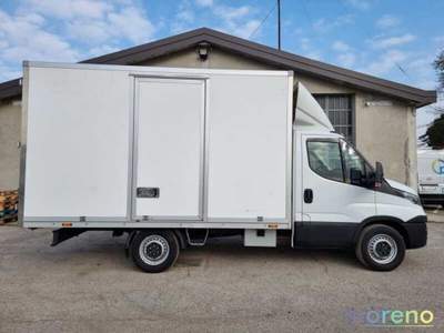 Iveco Daily 35 S16 FURGONE 35 Q BOX Bianco usata Faenza
