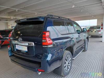 Toyota Land Cruiser 2.8 d-4d Executive Auto Blu/Azzurro usata Faenza