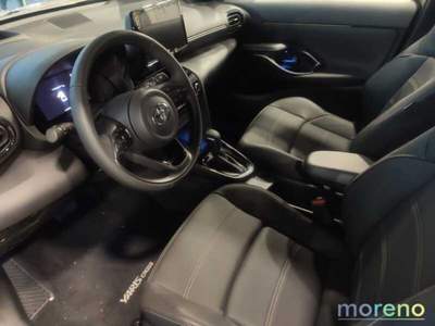Toyota Yaris Cross Cross 1.5h Premiere 116 CV e-cvt Giallo usata Faenza