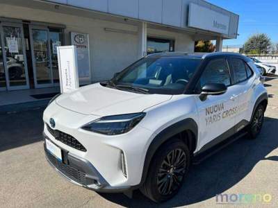 Toyota Yaris Cross 1.5h Adventure awd-i 116 CV e-cvt Bianco usata Faenza