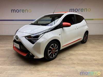 Toyota Aygo 1.0 72 CV x-wave Orange Bianco usata Faenza
