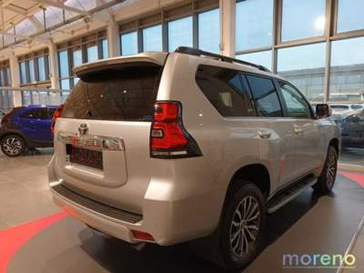 Toyota Land Cruiser 2.8 d-4d Executive Auto Argento usata Faenza