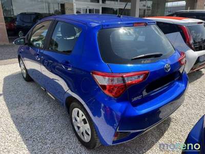Toyota Yaris 1.5 hybrid Active Blu/Azzurro usata Faenza