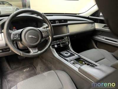 Jaguar XF 2.0d 180 CV Pure Bianco usata Faenza