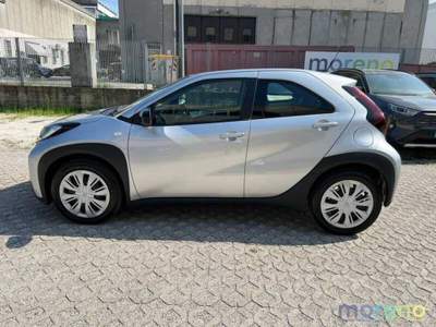 Toyota Aygo X 1.0 72 CV Active Argento usata Faenza