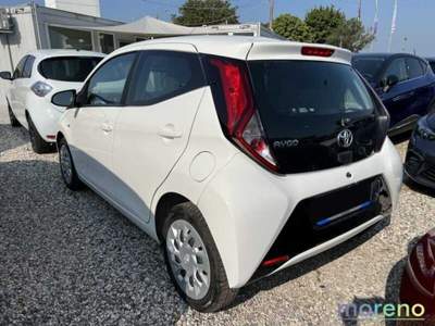 Toyota Aygo 1.0 72 CV x-play Bianco usata Faenza
