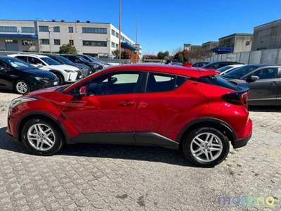 Toyota C-HR 1.8h Active E-CVT Rosso usata Faenza