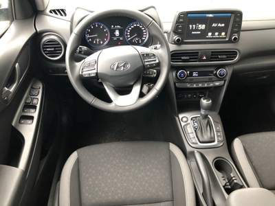 Hyundai Kona 1.6 T-GDI 2WD DCT Style Bianco usata Castelnuovo Rangone