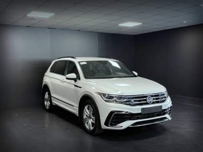 Volkswagen Tiguan 2.0 TDI 200 CV SCR DSG 4MOTION R-Line Bianco usata Castelnuovo Rangone