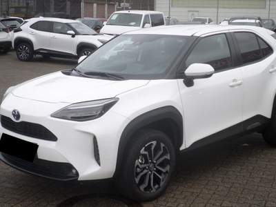 Toyota Yaris Cross 1.5 Hybrid 5p. E-CVT Active Plus Bianco usata Castelnuovo Rangone