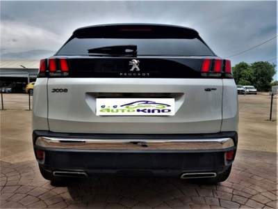 Peugeot 3008 2.0 bluehdi GT s&s 180cv eat8 Bianco usata Ispica