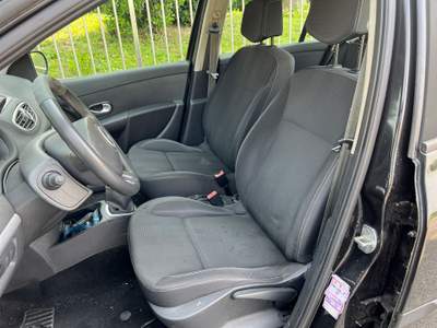 Renault Clio renault clio 1.2 5 p. GPL. adatta a neopatentati Nero usata Vignate