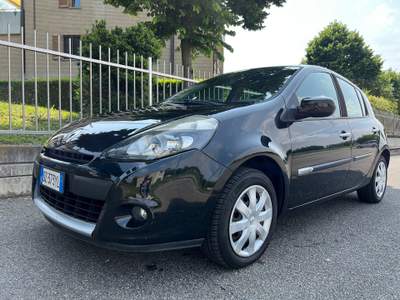 Renault Clio renault clio 1.2 5 p. GPL. adatta a neopatentati Nero usata Vignate