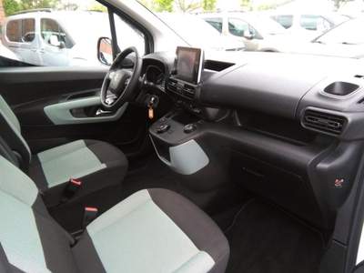 Citroen Berlingo PureTech 130 Stop&Start EAT8 M Feel Bianco usata Castelnuovo Rangone