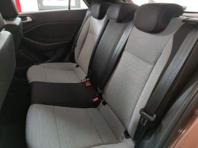 Hyundai i20 1.1 CRDi 12V 5 porte Classic Marrone usata Castelnuovo Rangone