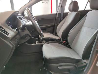 Hyundai i20 1.1 CRDi 12V 5 porte Classic Marrone usata Castelnuovo Rangone