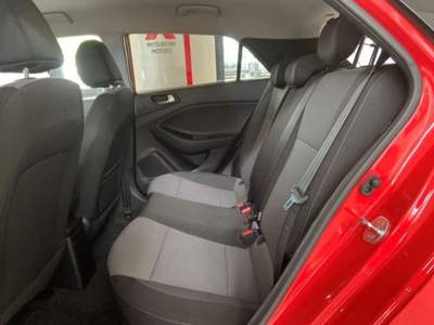 Hyundai i20 1.2 84 CV 5 porte Rosso usata Castelnuovo Rangone