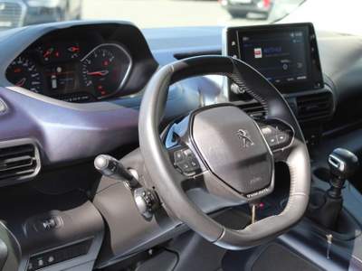 Peugeot Rifter Puretech 110 S&S Allure Long Nero usata Castelnuovo Rangone