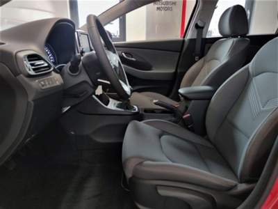 Hyundai i30 1.0 T-GDI 5 porte Select+ Rosso usata Castelnuovo Rangone