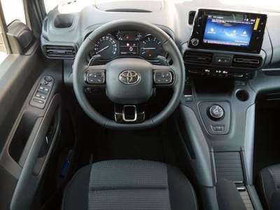 Toyota Proace 1.5D 130 CV S&S Long Nero usata Castelnuovo Rangone