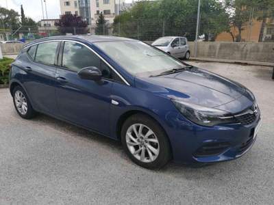 Opel Astra 1.2 Turbo 110 CV S&S 5 porte Business Elegance Blu/Azzurro usata Campobasso