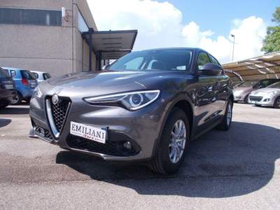 Alfa Romeo Stelvio 2.2 T.diesel 180 CV AT8 Q4 Bus. Grigio usata Terni