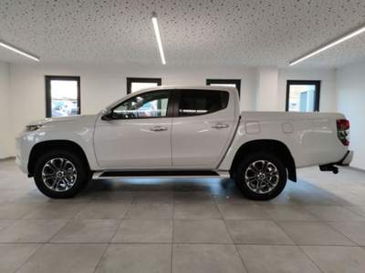 Mitsubishi L200 2.2 DI-D Bianco usata Castelnuovo Rangone