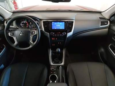 Mitsubishi L200 2.2 DI-D Arancione usata Castelnuovo Rangone