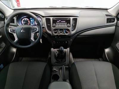Mitsubishi L200 2.2 DI-D/ Club Cab 4WD Argento usata Castelnuovo Rangone