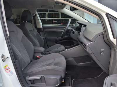 Volkswagen Golf 1.5 eTSI 150 CV EVO ACT DSG Bianco usata Castelnuovo Rangone