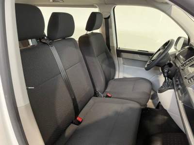 Volkswagen Caravelle 2.0 TDI 102CV PC Trendline Bianco usata Castelnuovo Rangone
