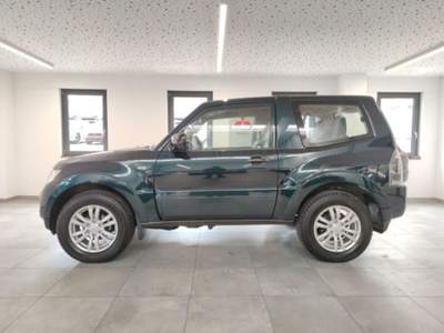 Mitsubishi Pajero 3.2 DI-D Verde usata Castelnuovo Rangone