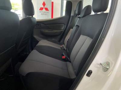 Mitsubishi L200 2.4 DI-D/154CV 4X4 Bianco usata Castelnuovo Rangone