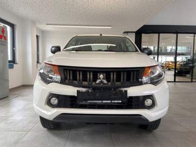Mitsubishi L200 2.4 DI-D/154CV 4X4 Bianco usata Castelnuovo Rangone
