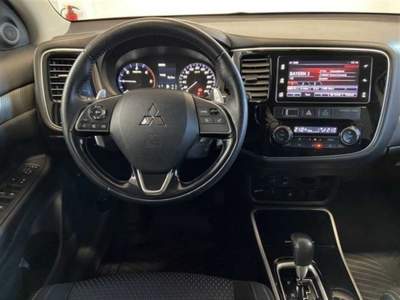 Mitsubishi Outlander 2.2 DI-D 4WD AT Rosso usata Castelnuovo Rangone