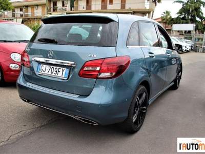 Mercedes-Benz Classe B  180 d (cdi) Sport auto Blu/Azzurro usata Aci Catena
