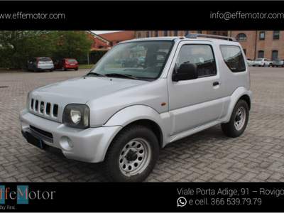 Suzuki Jimny Auto Molto bella, in ordine di meccanica, carrozzeria, interni. Argento usata Rovigo