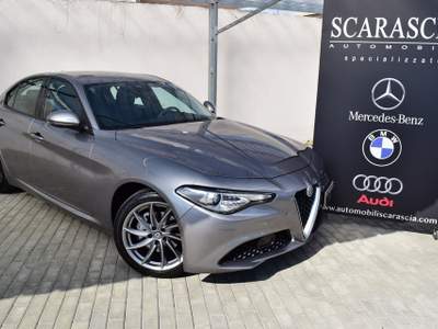 Alfa Romeo Giulia Fari Anteriori Bi-Xenon 25W Grigio usata Casarano