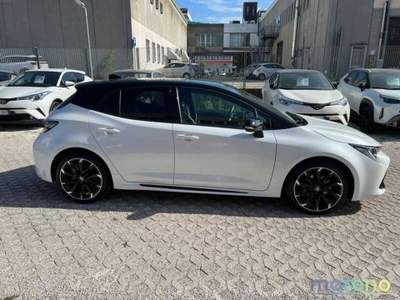 Toyota Corolla 1.8h GR Sport CVT Bianco usata Faenza