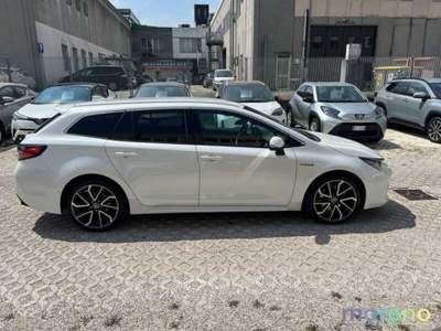 Toyota Corolla TS 2.0 Hybrid Lounge CVT Bianco usata Faenza