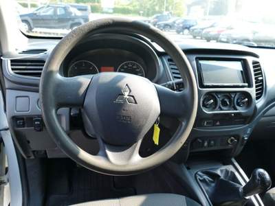 Mitsubishi L200 2.4 DI-D/154CV Single Cab Bianco usata Castelnuovo Rangone