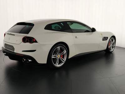Ferrari GTC4 LUSSO GTC4Lusso T Bianco usata Corciano
