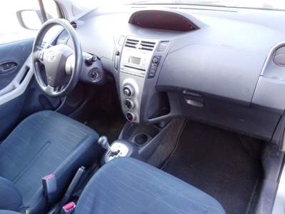Toyota Yaris 1.4 D-4D 5 porte Sol usata San Severo