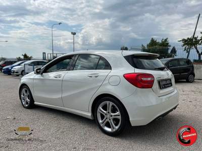 Mercedes-Benz Classe A CDI 1.5 Sport 108cv C.Automatico Bianco usata Pollena Trocchia