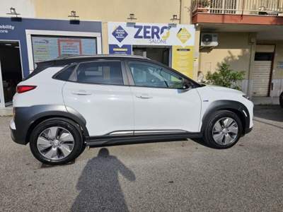 Hyundai Kona Kona EV 64 kWh XPrime Bianco usata San Nicola la Strada