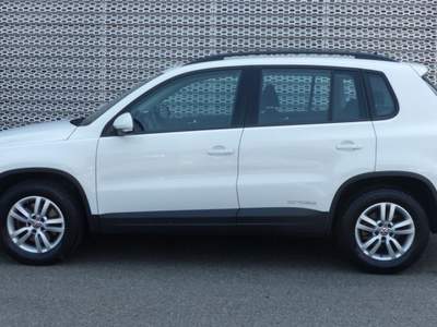 Volkswagen Tiguan 2.0 TDI 110 CV Cross BlueMotion Technology Bianco usata Modena