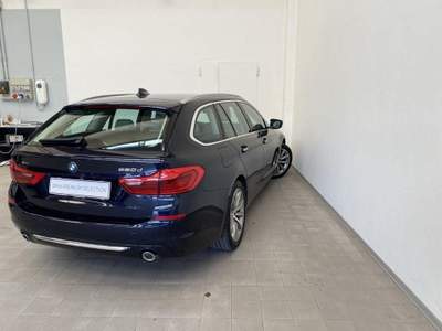 BMW Serie 5 524d d Touring xdrive Luxury auto Blu/Azzurro usata Carpi