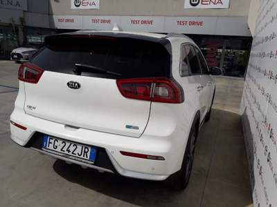 Kia Niro 1.6 GDi DCT HEV STYLE Bianco usata Cagliari
