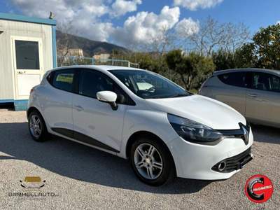 Renault Clio 1.2 75cv 5p Wave Bianco usata Pollena Trocchia